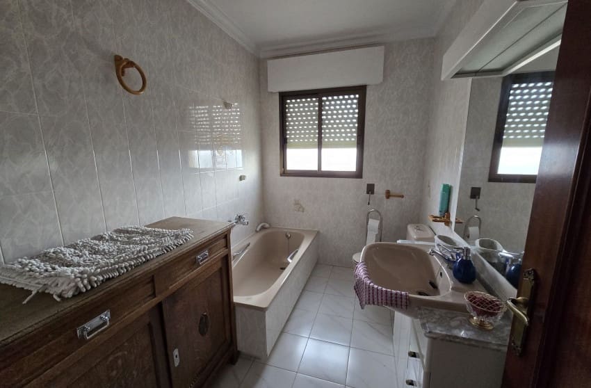 5 soverom Villa til salgs i Salinas med svømmebasseng - € 199 995 (Ref: 9473642)