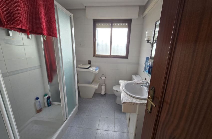 5 soverom Villa til salgs i Salinas med svømmebasseng - € 199 995 (Ref: 9473642)