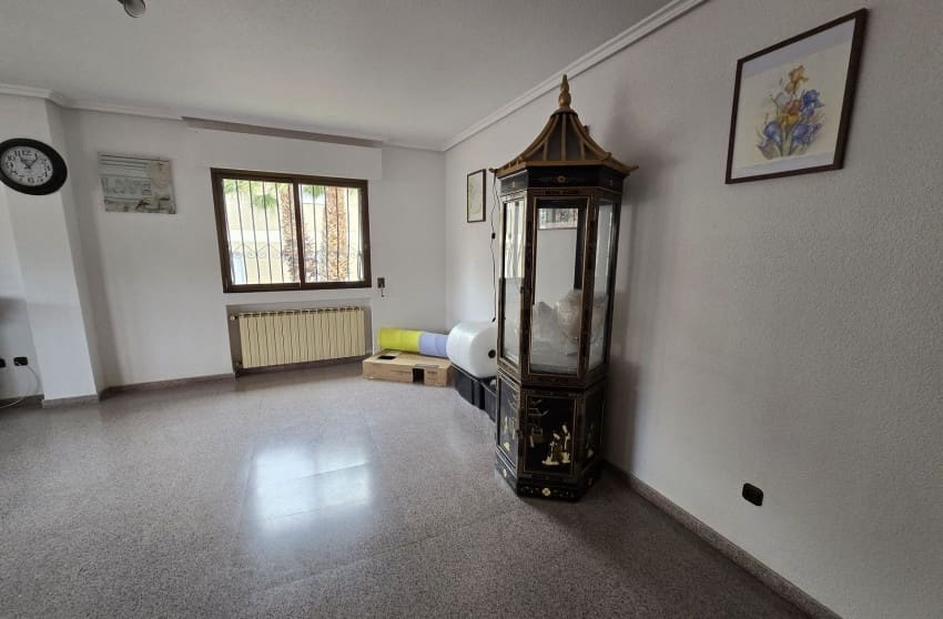 5 soverom Villa til salgs i Salinas med svømmebasseng - € 199 995 (Ref: 9473642)