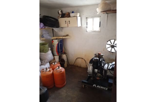 Finca/Casa Rural de 6 habitaciones en Yecla en venta con piscina garaje - 249.500 € (Ref: 9473643)