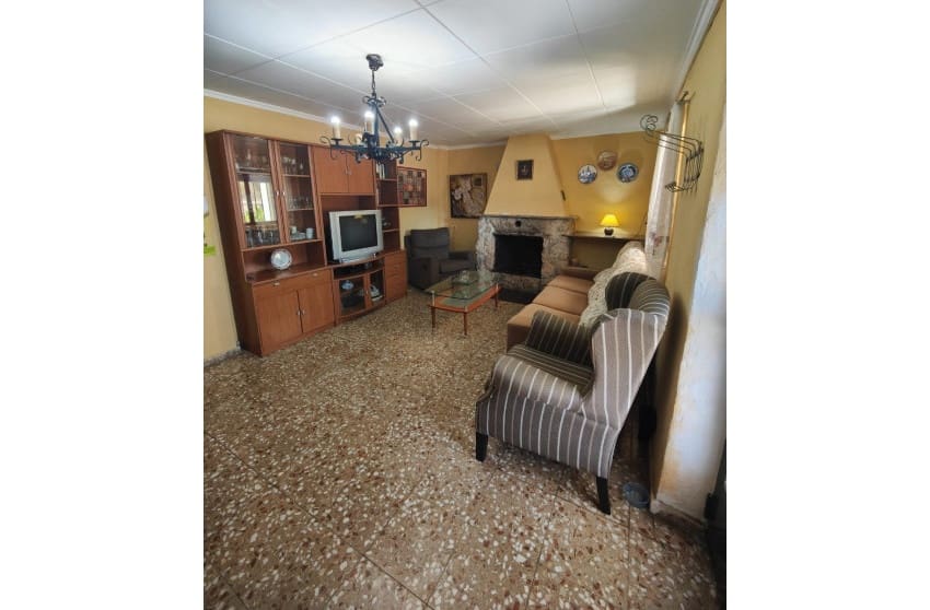 3 chambre Finca/Maison de Campagne à vendre à Yecla avec piscine garage - 210 000 € (Ref: 9473644)