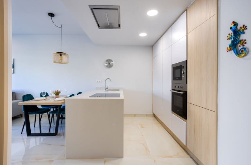 2 bedroom Apartment for sale in Los Altos with pool - € 285,000 (Ref: 9496628)