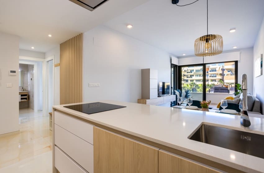 2 bedroom Apartment for sale in Los Altos with pool - € 285,000 (Ref: 9496628)