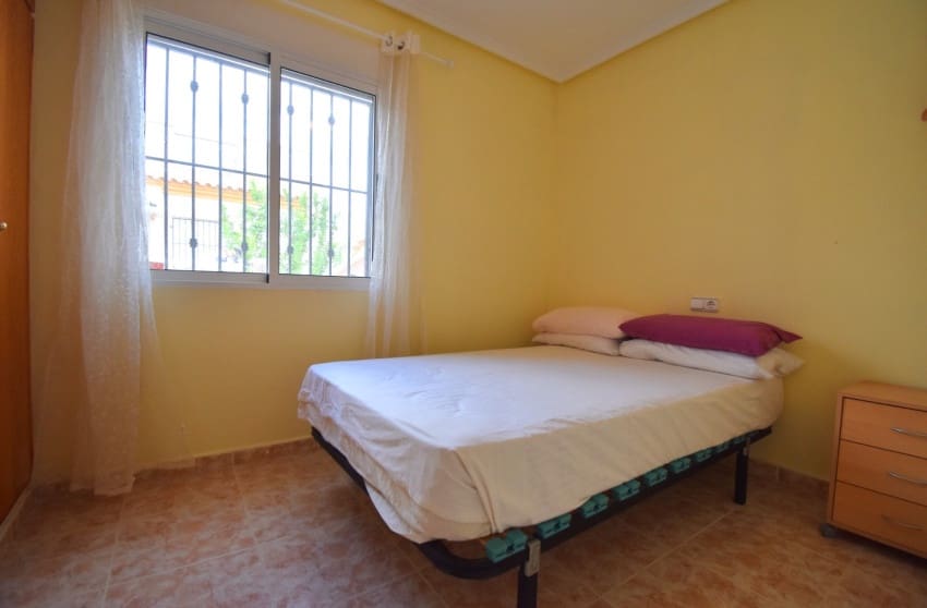 2 slaapkamer Huis te koop in Playa Flamenca met zwembad - € 175.000 (Ref: 9506634)