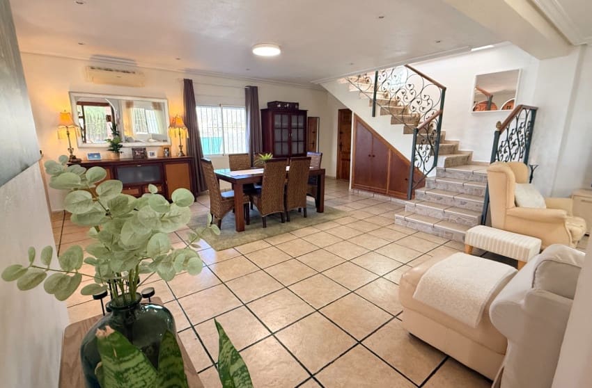 4 slaapkamer Villa te koop in Hondon de los Frailes met zwembad - € 274.950 (Ref: 9506636)