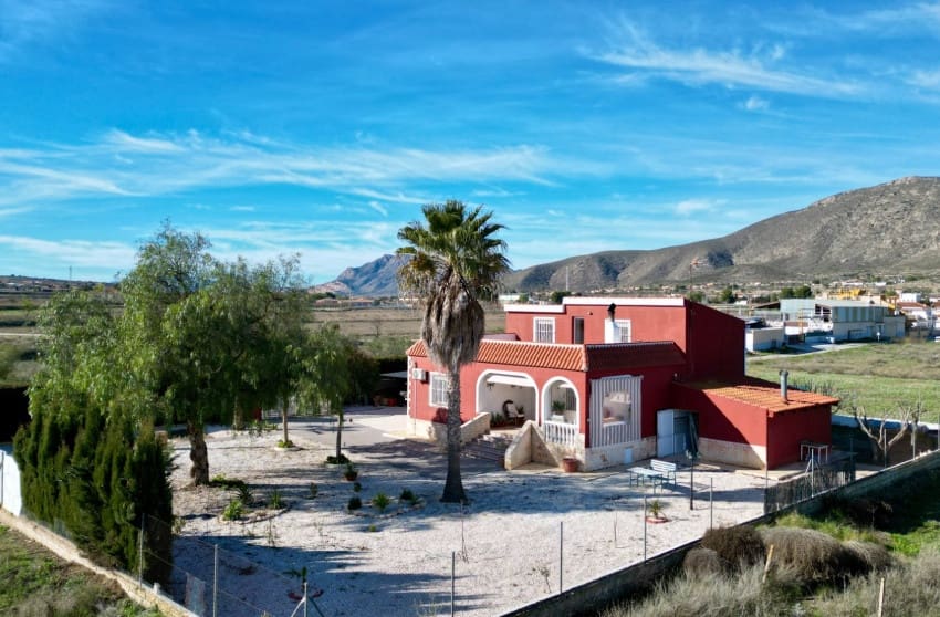 4 slaapkamer Villa te koop in Hondon de los Frailes met zwembad - € 274.950 (Ref: 9506636)