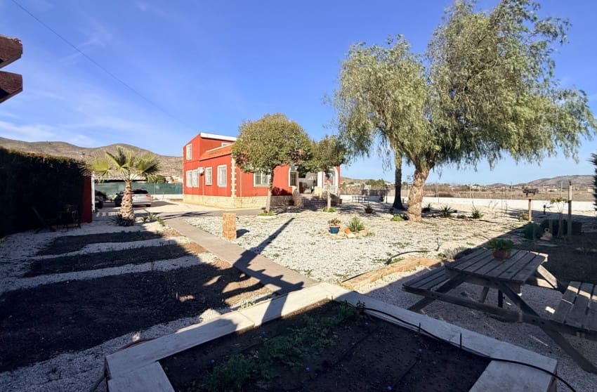 4 slaapkamer Villa te koop in Hondon de los Frailes met zwembad - € 274.950 (Ref: 9506636)