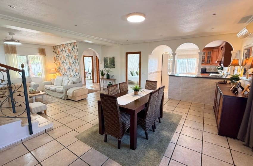 4 slaapkamer Villa te koop in Hondon de los Frailes met zwembad - € 274.950 (Ref: 9506636)