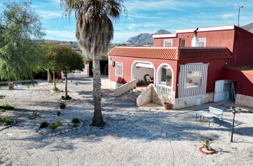 4 slaapkamer Villa te koop in Hondon de los Frailes met zwembad - € 274.950 (Ref: 9506636)
