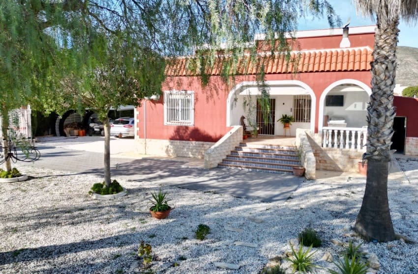 4 slaapkamer Villa te koop in Hondon de los Frailes met zwembad - € 274.950 (Ref: 9506636)