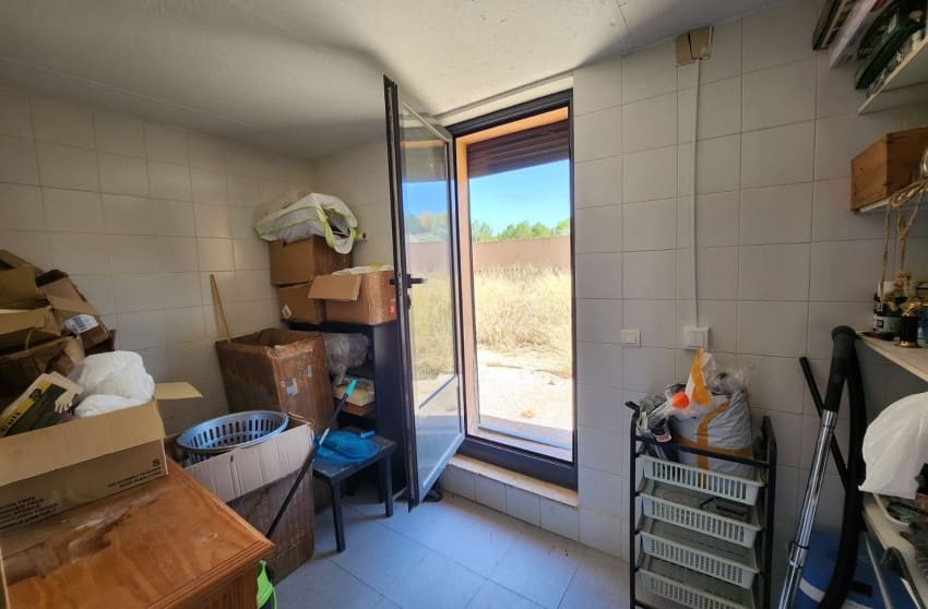4 slaapkamer Villa te koop in Villena met zwembad - € 299.995 (Ref: 9506638)