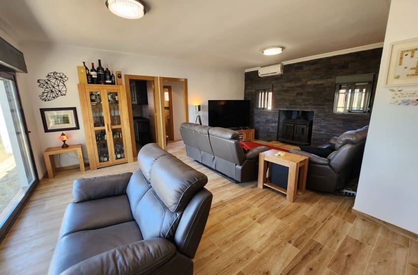 4 slaapkamer Villa te koop in Villena met zwembad - € 299.995 (Ref: 9506638)