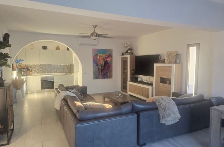 5 bedroom Villa for sale in Ciudad Quesada with pool - € 498,000 (Ref: 9506639)