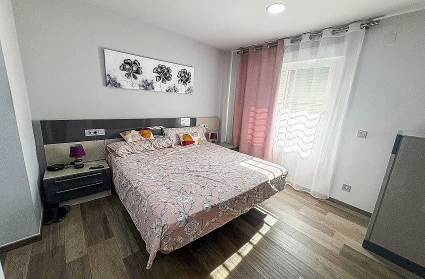 8 slaapkamer Villa te koop in Crevillente / Crevillent met zwembad - € 680.000 (Ref: 9536474)