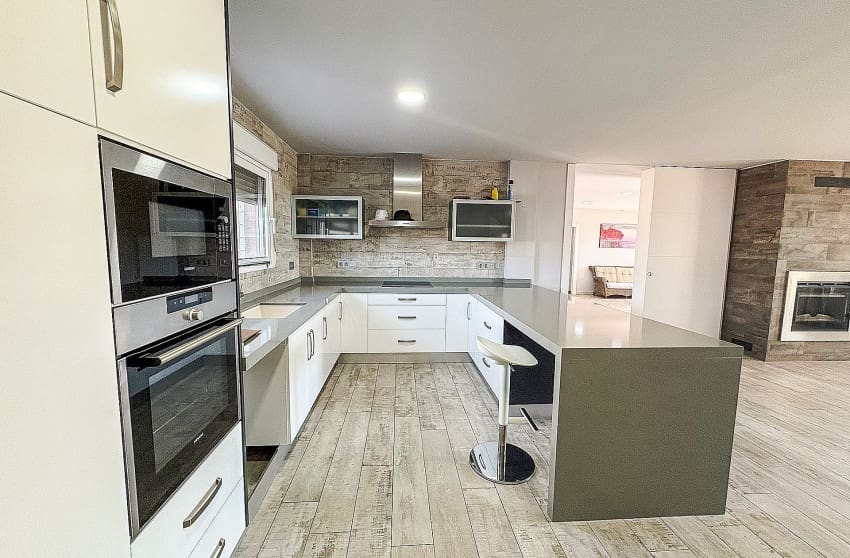 8 slaapkamer Villa te koop in Crevillente / Crevillent met zwembad - € 680.000 (Ref: 9536474)