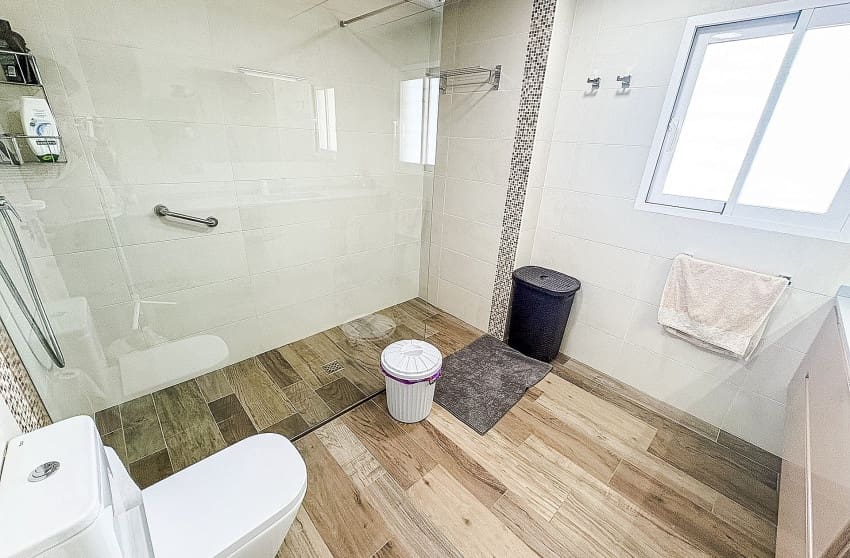 8 slaapkamer Villa te koop in Crevillente / Crevillent met zwembad - € 680.000 (Ref: 9536474)