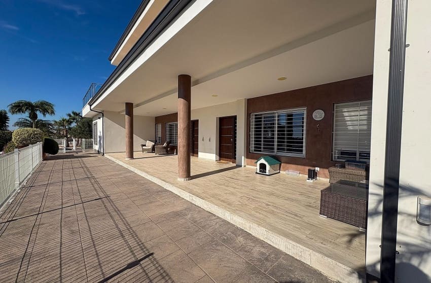 8 slaapkamer Villa te koop in Crevillente / Crevillent met zwembad - € 680.000 (Ref: 9536474)