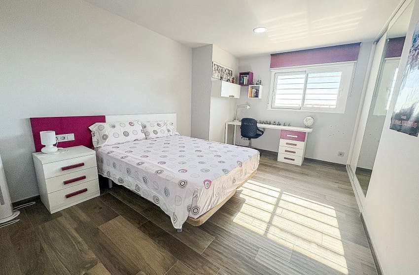 8 slaapkamer Villa te koop in Crevillente / Crevillent met zwembad - € 680.000 (Ref: 9536474)