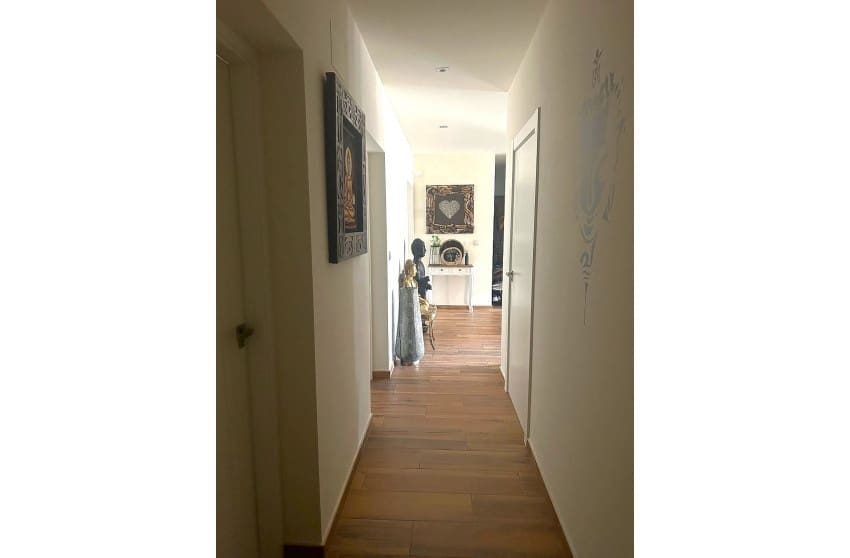 4 soveværelse Villa til salg i Salinas med swimmingpool - € 495.000 (Ref: 9536475)