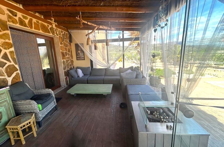 4 soveværelse Villa til salg i Salinas med swimmingpool - € 495.000 (Ref: 9536475)