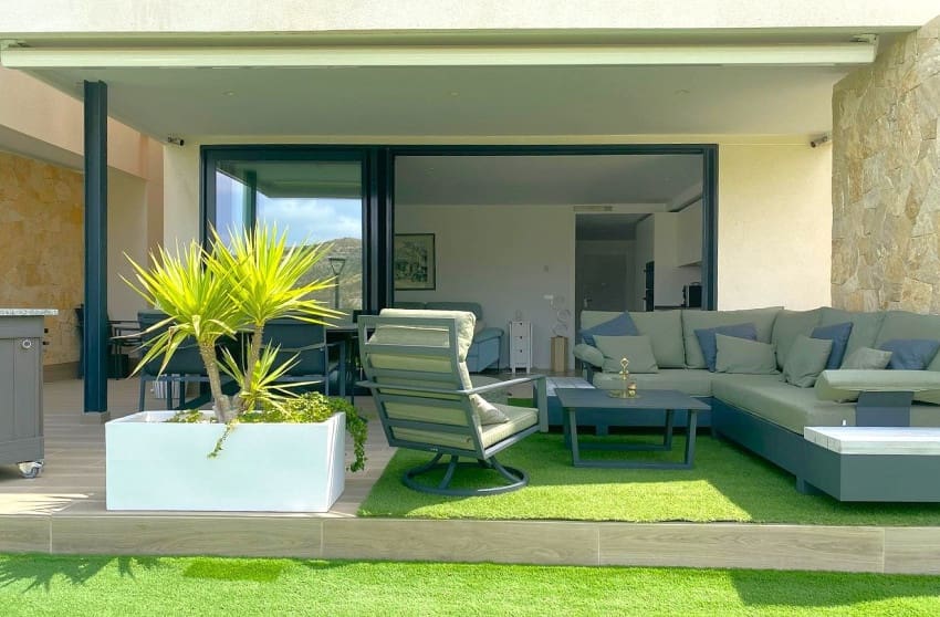 2 slaapkamer Villa te koop in Monforte del Cid met zwembad - € 340.000 (Ref: 9536476)