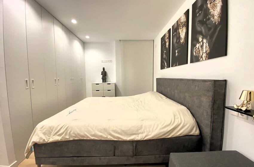 2 slaapkamer Villa te koop in Monforte del Cid met zwembad - € 340.000 (Ref: 9536476)