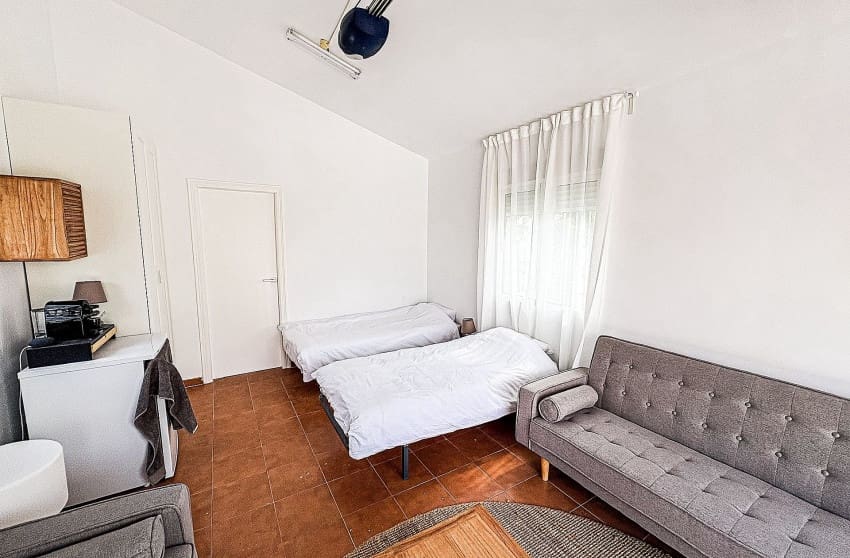 5 makuuhuone Huvila myytävänä paikassa Pinoso mukana uima-altaan - 425 000 € (Ref: 9536477)