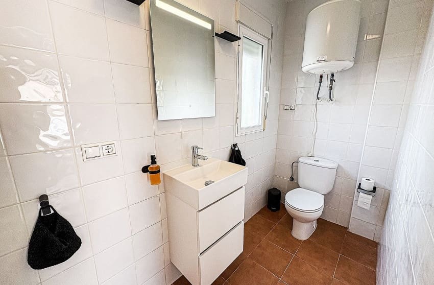 5 makuuhuone Huvila myytävänä paikassa Pinoso mukana uima-altaan - 425 000 € (Ref: 9536477)