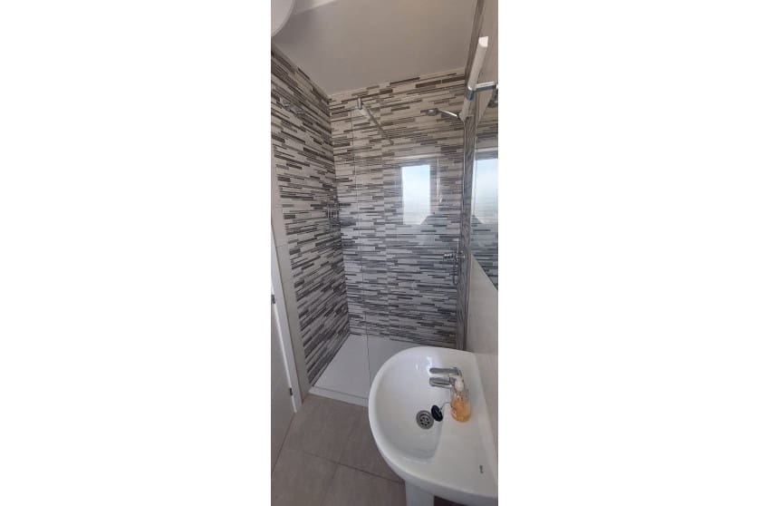 4 makuuhuone Huvila myytävänä paikassa Pinoso mukana uima-altaan - 525 000 € (Ref: 9536479)