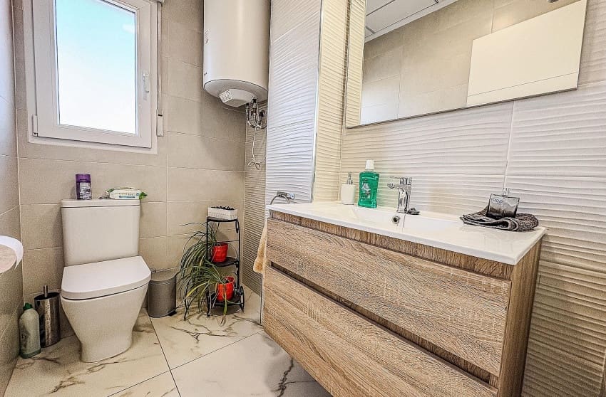 4 makuuhuone Huvila myytävänä paikassa Pinoso mukana uima-altaan - 525 000 € (Ref: 9536479)