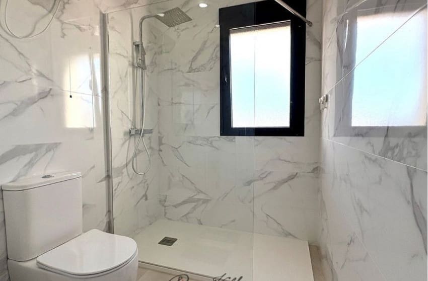 4 bedroom Villa for sale in Pinoso with pool - € 449,950 (Ref: 9536481)