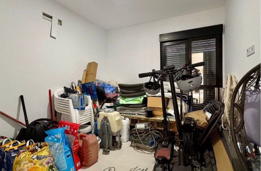 4 bedroom Villa for sale in Pinoso with pool - € 449,950 (Ref: 9536481)