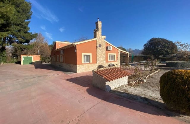 4 soveværelse Villa til salg i Salinas med swimmingpool - € 399.995 (Ref: 9536482)