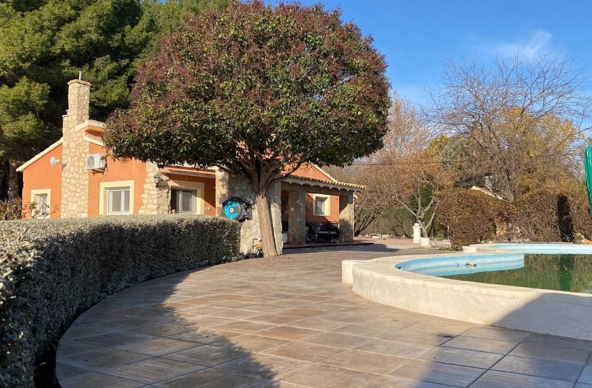 4 soveværelse Villa til salg i Salinas med swimmingpool - € 399.995 (Ref: 9536482)