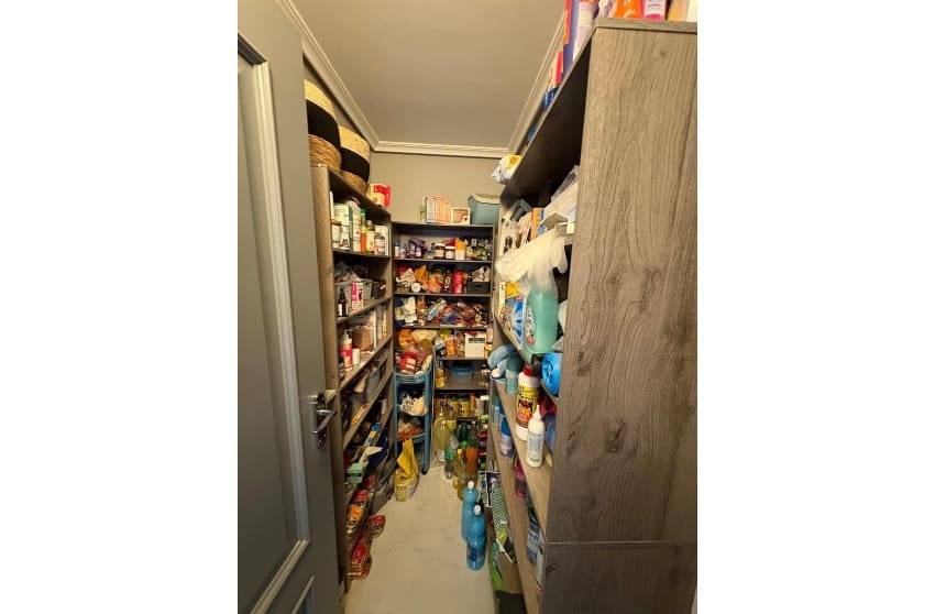 Chalet de 3 habitaciones en Biar en venta con piscina - 349.995 € (Ref: 9536483)