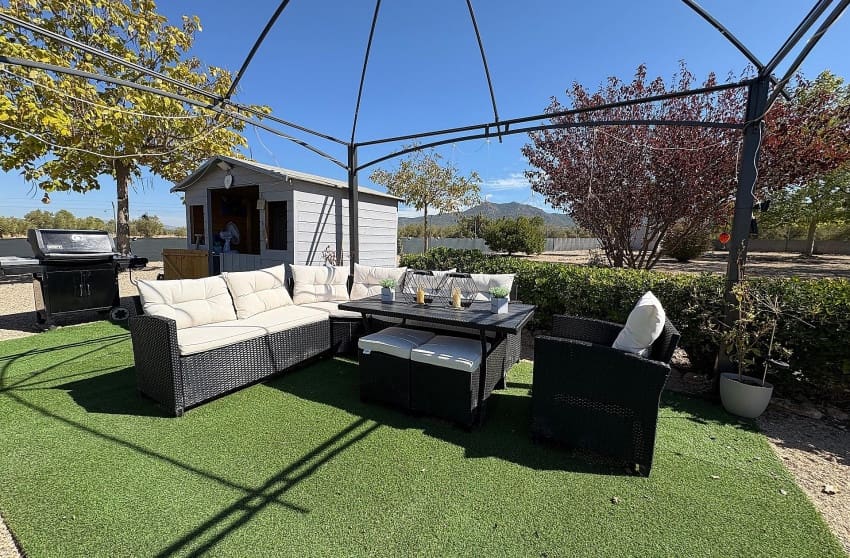 Chalet de 3 habitaciones en Biar en venta con piscina - 349.995 € (Ref: 9536483)