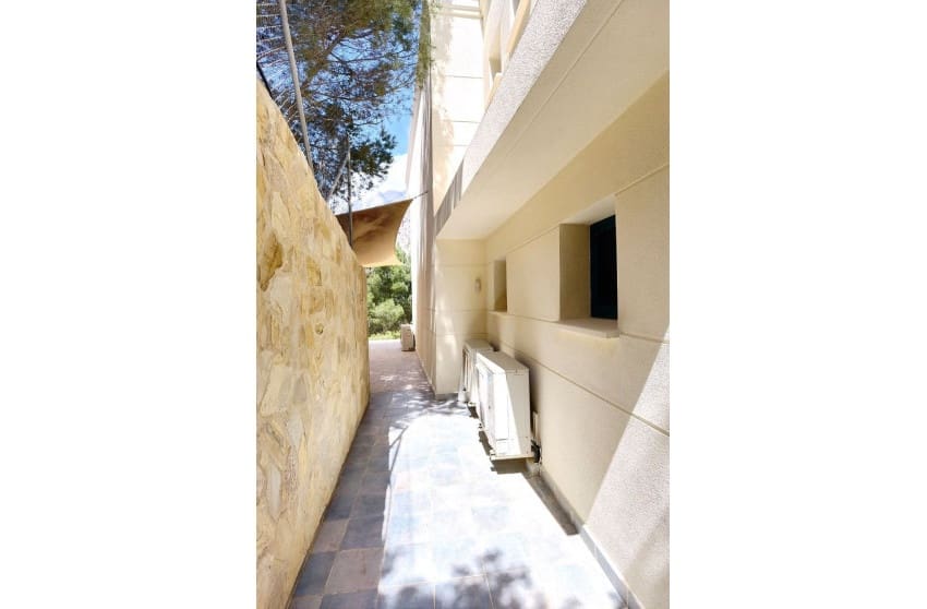 5 slaapkamer Villa te koop in Altea met zwembad - € 929.000 (Ref: 9536484)