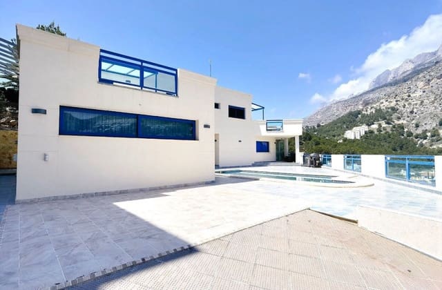 5 slaapkamer Villa te koop in Altea met zwembad - € 929.000 (Ref: 9536484)