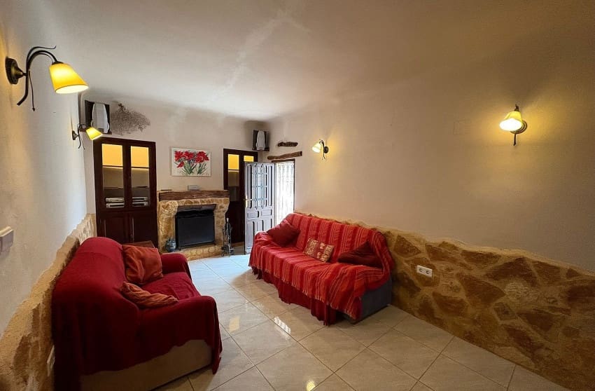 5 chambre Villa/Maison Semi-Mitoyenne à vendre à Pinoso avec piscine - 339 995 € (Ref: 9536485)