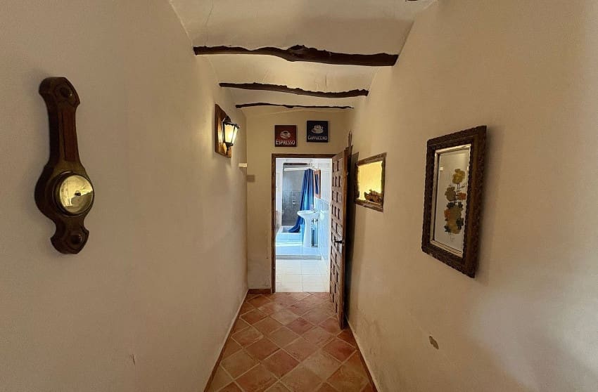 5 chambre Villa/Maison Semi-Mitoyenne à vendre à Pinoso avec piscine - 339 995 € (Ref: 9536485)