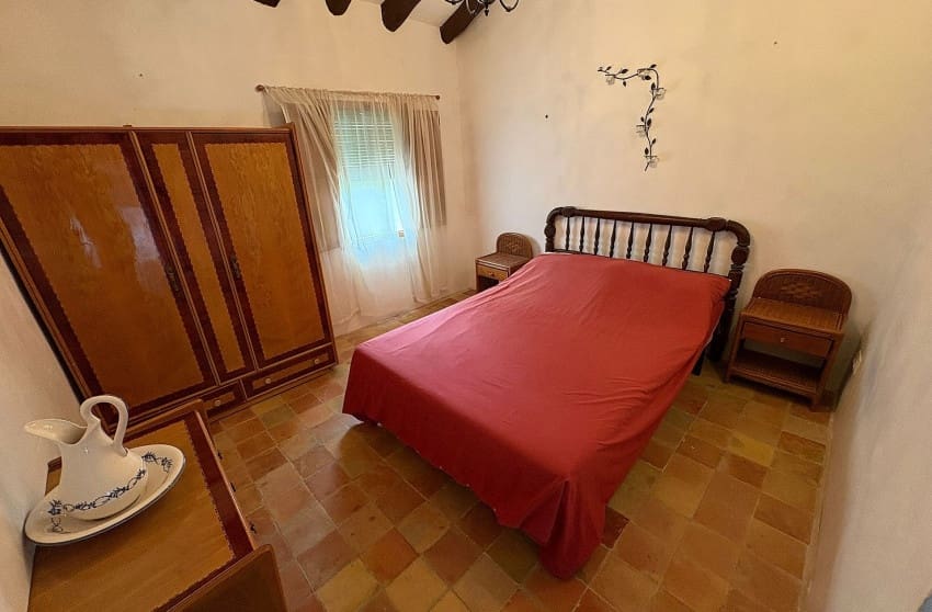 5 chambre Villa/Maison Semi-Mitoyenne à vendre à Pinoso avec piscine - 339 995 € (Ref: 9536485)