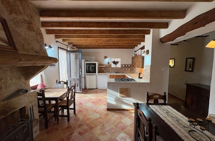 5 chambre Villa/Maison Semi-Mitoyenne à vendre à Pinoso avec piscine - 339 995 € (Ref: 9536485)