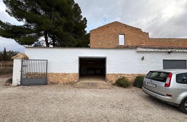 5 chambre Villa/Maison Semi-Mitoyenne à vendre à Pinoso avec piscine - 339 995 € (Ref: 9536485)