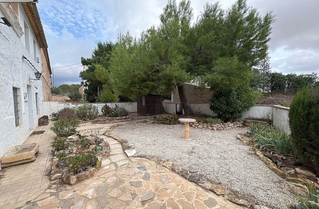 5 chambre Villa/Maison Semi-Mitoyenne à vendre à Pinoso avec piscine - 339 995 € (Ref: 9536485)