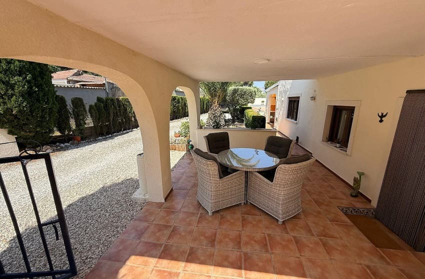 5 slaapkamer Finca/Landhuis te koop in Castalla met zwembad - € 325.000 (Ref: 9536490)