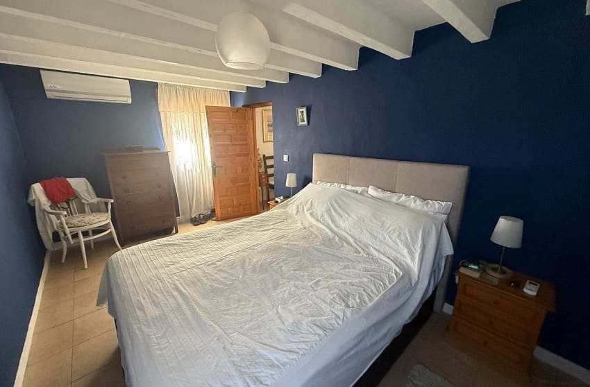 5 slaapkamer Finca/Landhuis te koop in Castalla met zwembad - € 325.000 (Ref: 9536490)