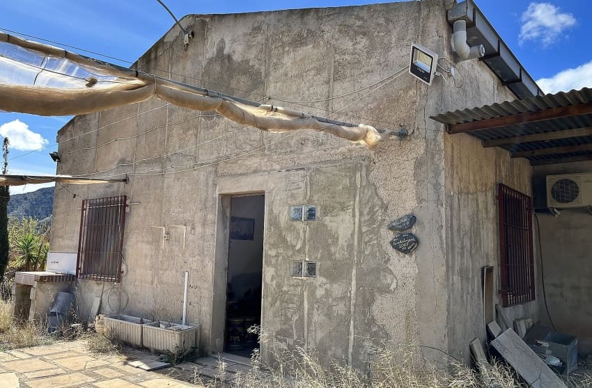 4 quarto Quinta/Casa Rural para venda em El Canton com piscina - 149 950 € (Ref: 9536491)