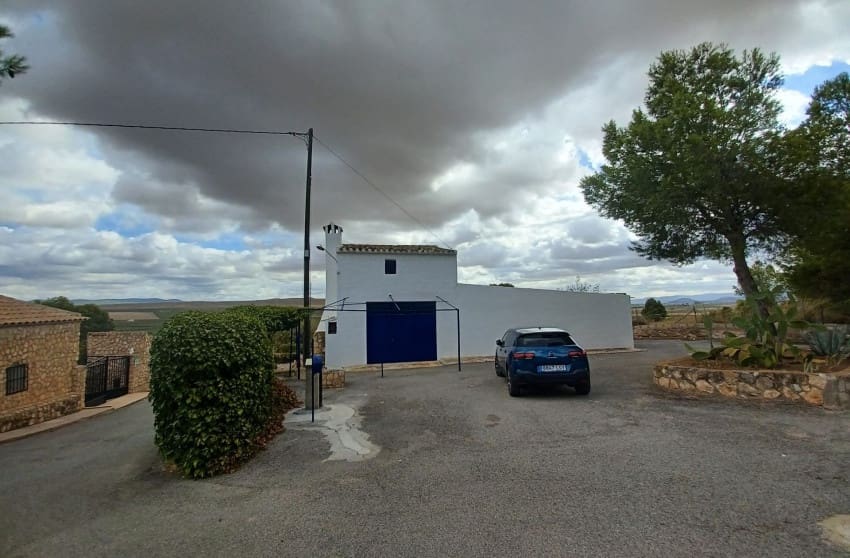 3 quarto Quinta/Casa Rural para venda em Yecla com piscina - 199 995 € (Ref: 9536492)