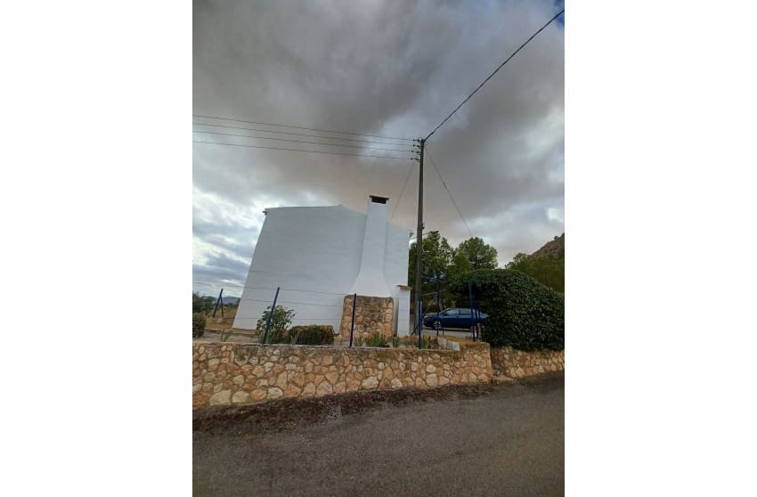 3 quarto Quinta/Casa Rural para venda em Yecla com piscina - 199 995 € (Ref: 9536492)