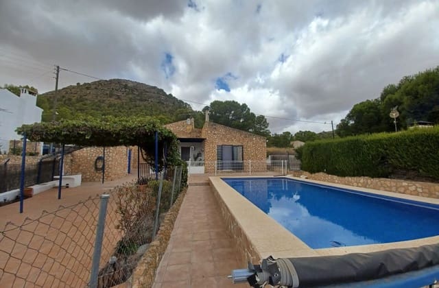 3 quarto Quinta/Casa Rural para venda em Yecla com piscina - 199 995 € (Ref: 9536492)